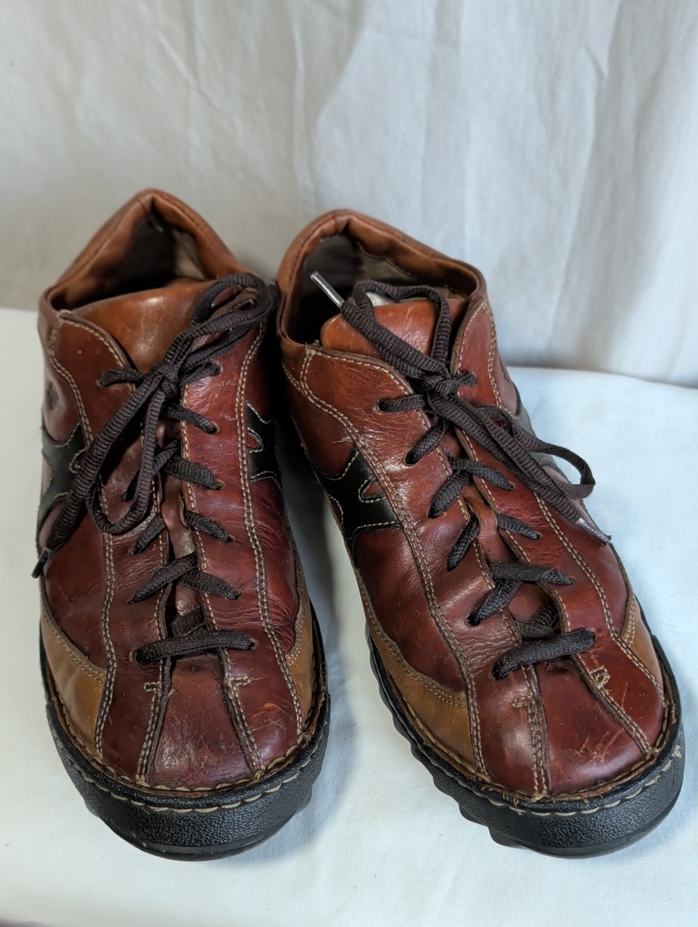 Born Men's Brown and Tan Tri Tone Leather Lace-Up Comfort Leisure Loafers
